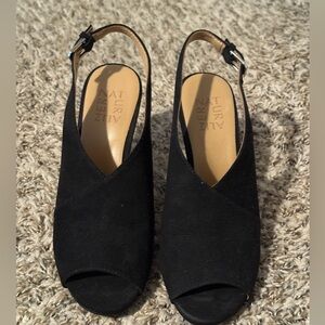 Naturalizer Harvey Slingback Pump